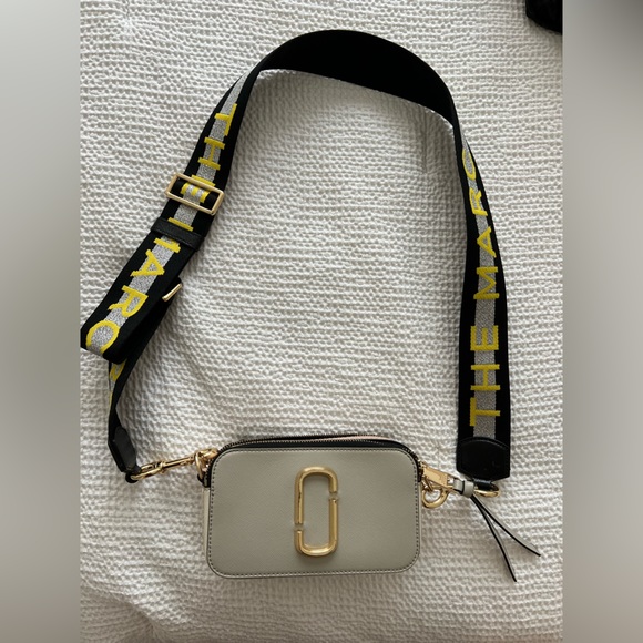 Marc Jacobs Logo Strap Snapshot Purse - Picture 1 of 5